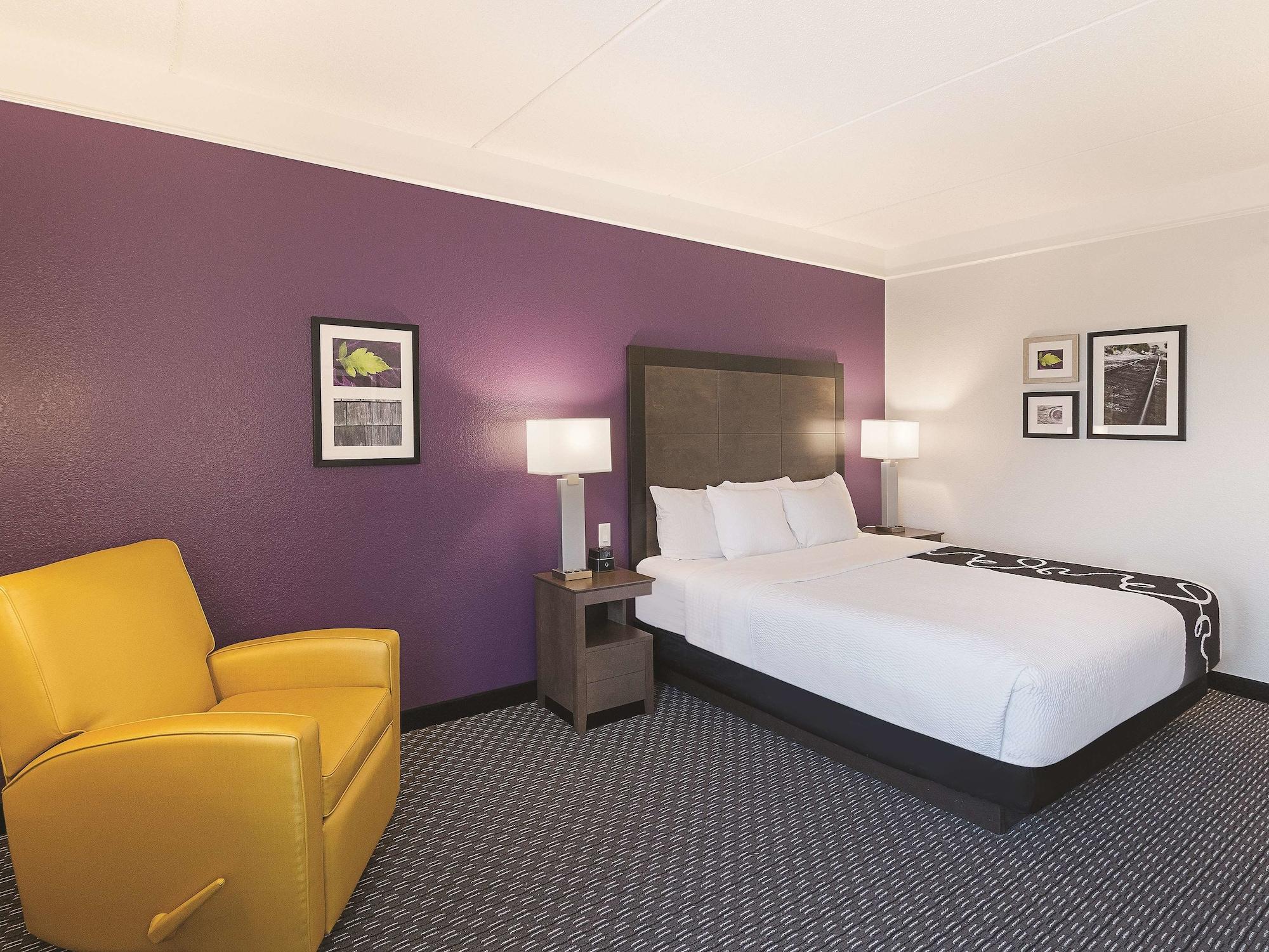 La Quinta By Wyndham Arlington North 6 Flags Dr Hotell Eksteriør bilde