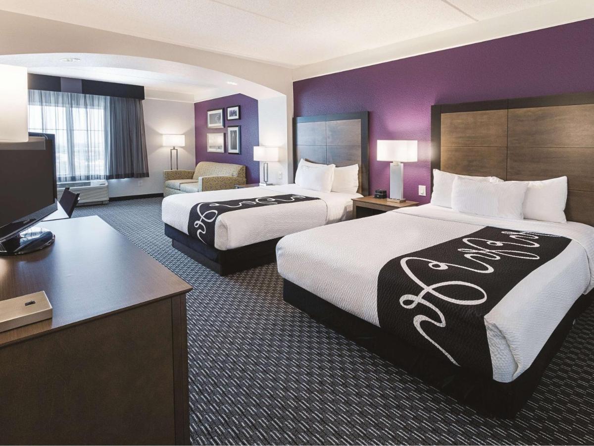 La Quinta By Wyndham Arlington North 6 Flags Dr Hotell Eksteriør bilde
